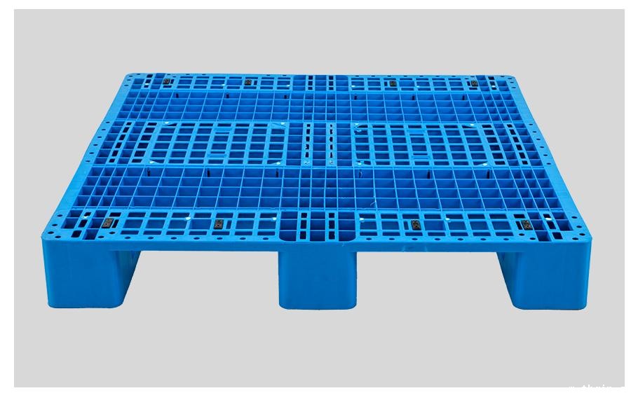 星空电竞综合登录入口1111xk星空电竞平台
正面