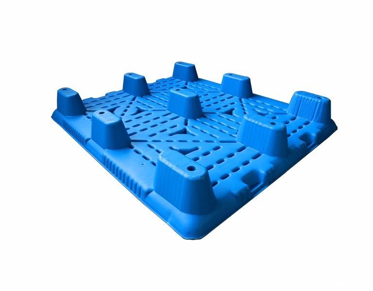 九脚吹塑托盘-底部